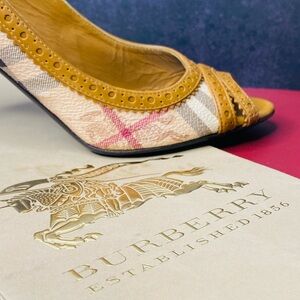 Burberry Tan Peep-Toe Leather Heels with House Check Accents